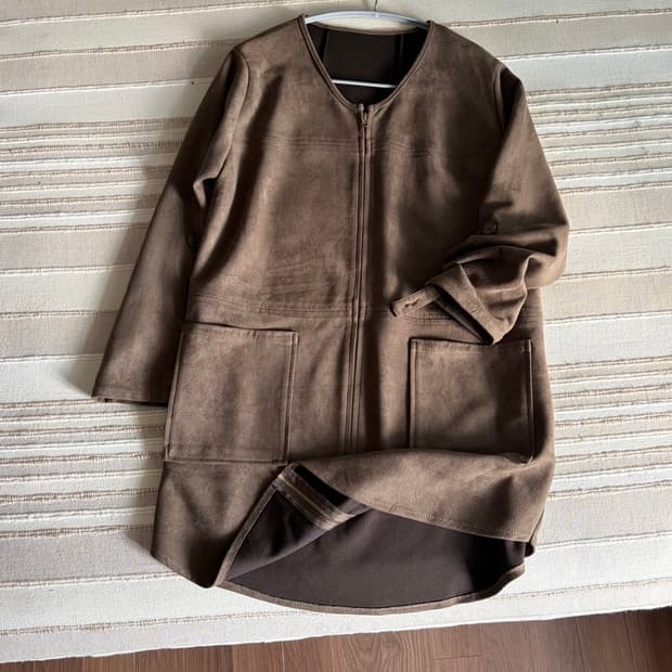 non collar suede zip-up jacket