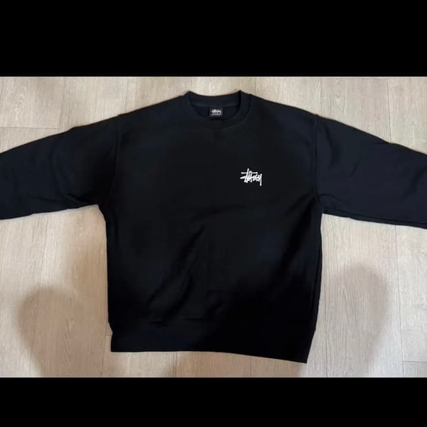 스투시 맨투맨 M