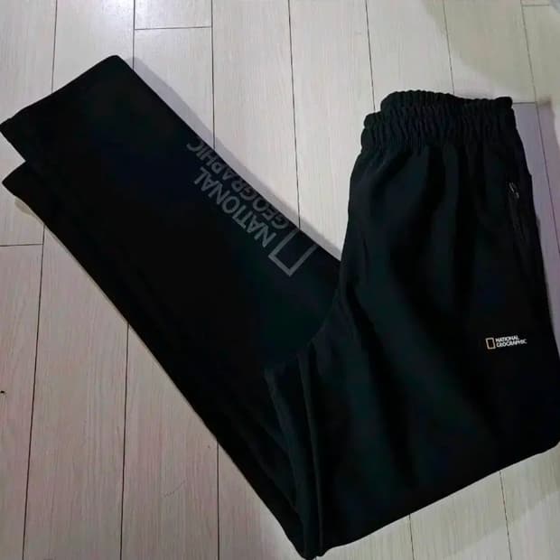 내셔널지오그래픽 블랙 기모트레이닝 바지