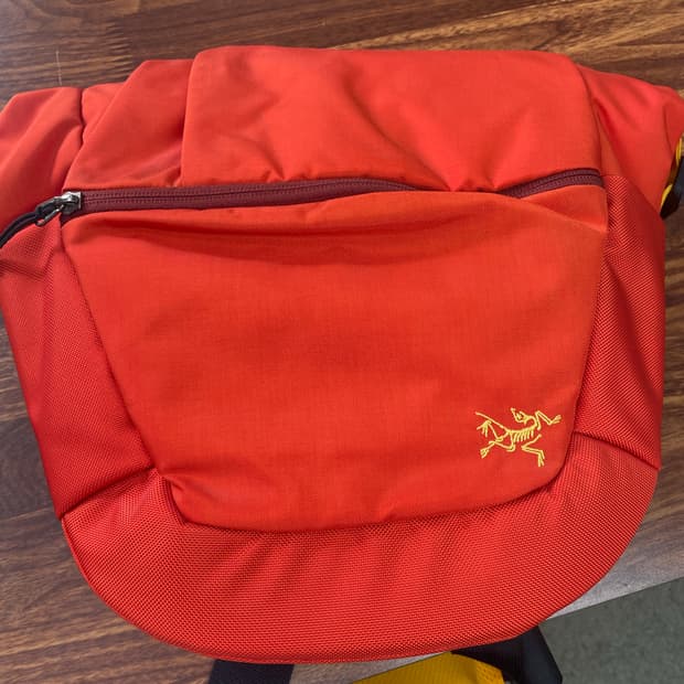 아크테릭스 mistral 8 side bag