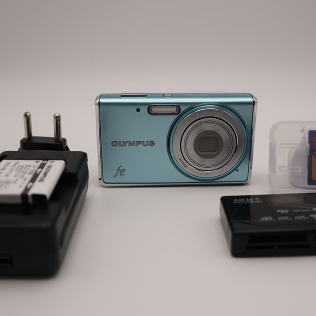 올림푸스 FE-4020 디지털카메라