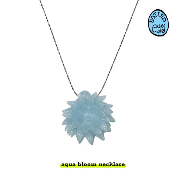 aqua bloom necklace