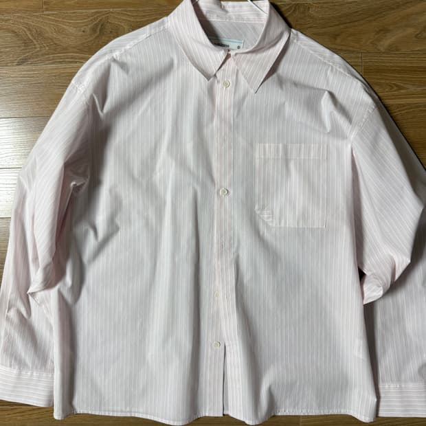 wavinness(웨이비니스) 스트라이프 셔츠