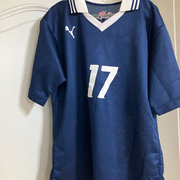 푸마 17번 네이비 반팔 유니폼