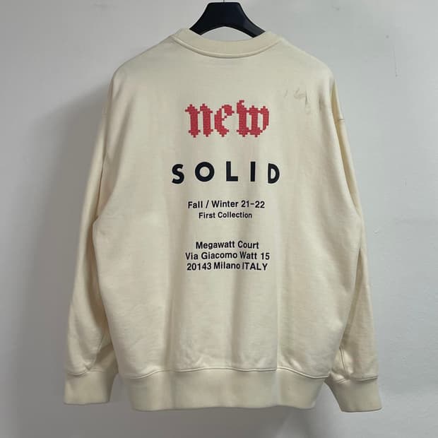 솔리드옴므 빅로고 라운드 맨투맨 (on.316)