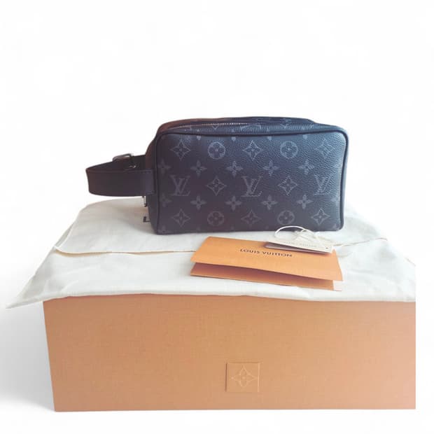 루이비통 모노그램 이클립스 락커 돕키트M83113