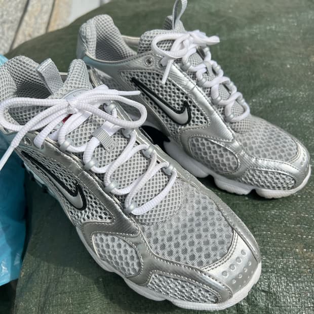 나이키 에어 줌 스피리돈 케이지 2 메탈릭 실버