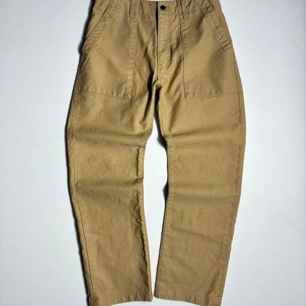 유니폼브릿지 19SS 베이지 코튼 퍼티그 팬츠 R2633