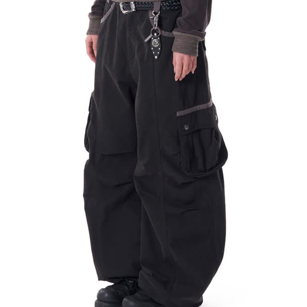 아캄 Knee Pin-tuck Contrast Cargo Pants