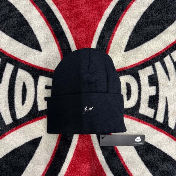 프라그먼트 포켓몬 인 썬더볼트 프로젝트 비니 블랙