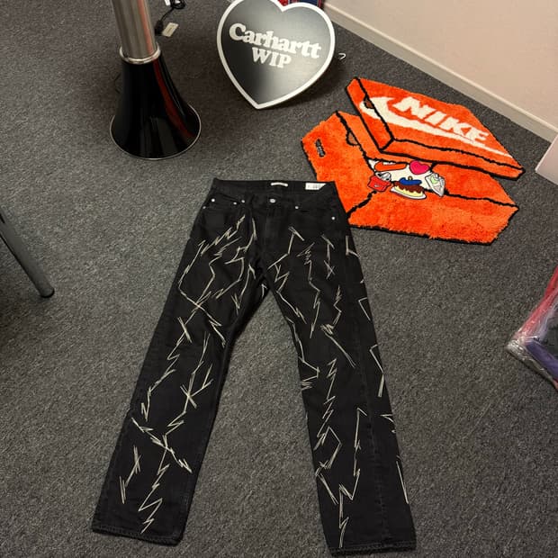 [32] 아워레가시 라이트닝 지그재그 진