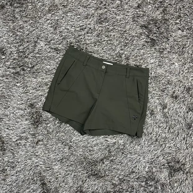 데상트 골프 여성 숏팬츠 (70/L)