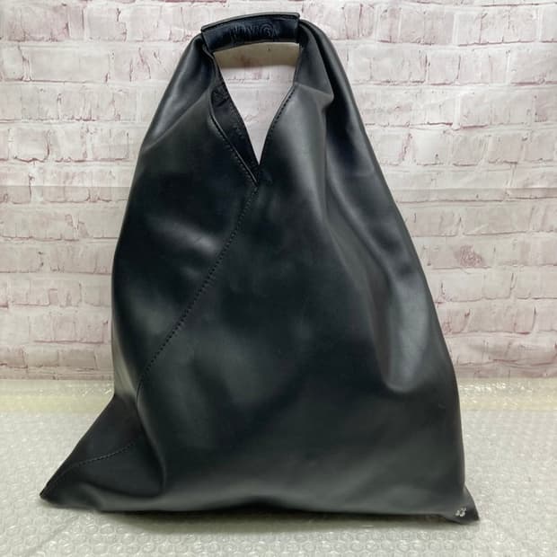 마르지엘라 레더 블랙 토트백 mm6