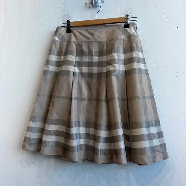 버버리 실크 블렌디드 썸머 스커트 치마 Made in JAPAN