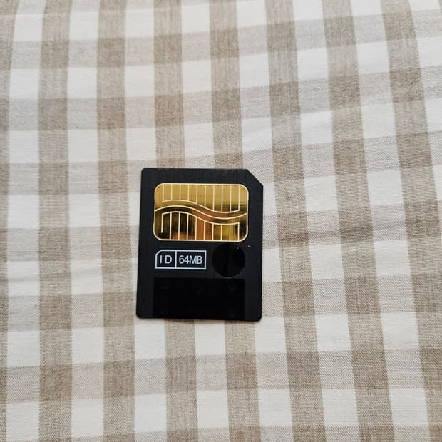SM 카드 64MB