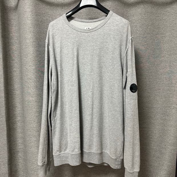 CP컴퍼니 맨투맨 그레이 (110)