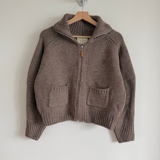 시야쥬(Siyazu) 울 집업니트