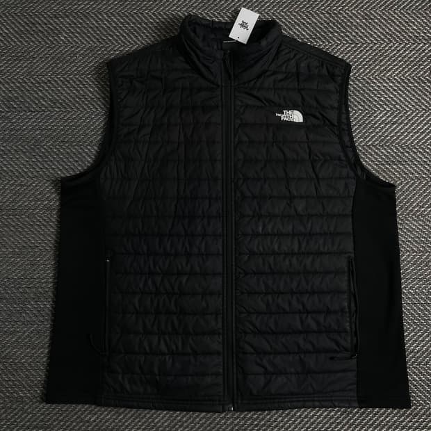 노스페이스 신형 블랙 경량 다운 베스트o 3717