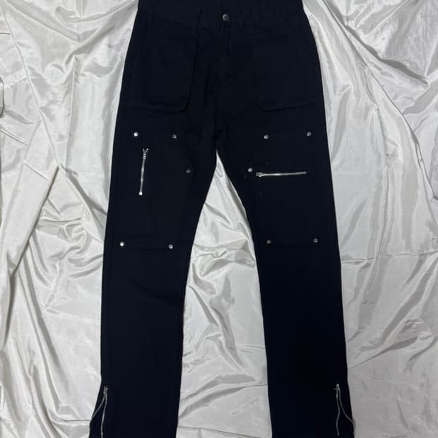 Pocket Mode Zipper Detail Cargo Pants