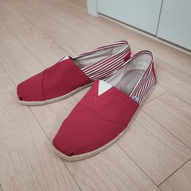 탐스 TOMS 스트라이프 캔버스 슬립온 280 레드