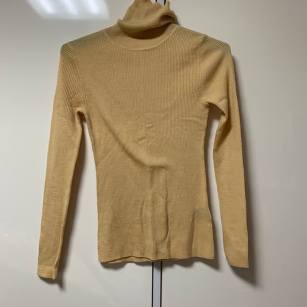 유니클로 모 100 노랑이 골지니트