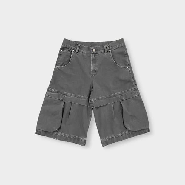Side service Layered Cargo Bermuda Short