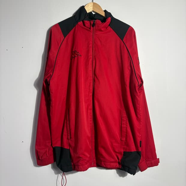 카파 레드 배색 집업 바람막이 자켓 (무료배송)