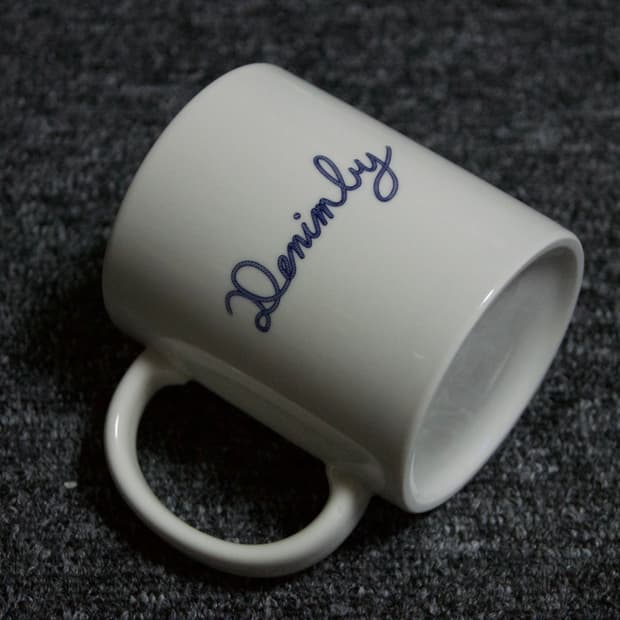 (OS) 데님 바이 벤퀴시 앤드 프라그먼트 머그 화이트