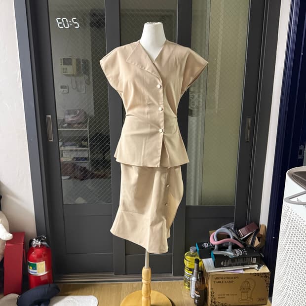 1104라이너 슈퍼린짱 베이지 린넨 셋업