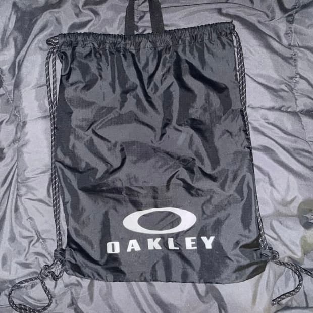오클리 가방