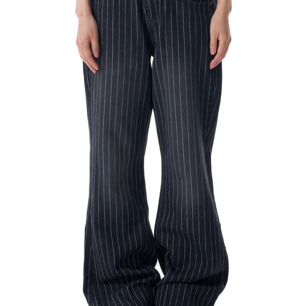 Aakam 스트라이프 데님 팬츠