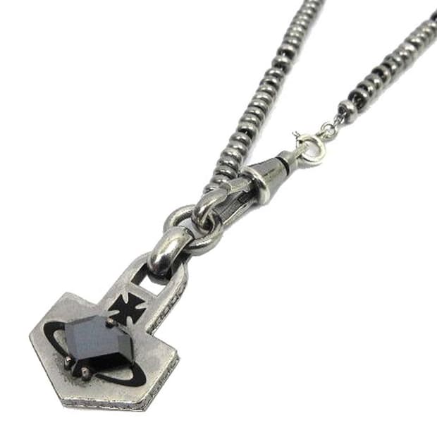 비비안웨스트우드 블랙 목걸이