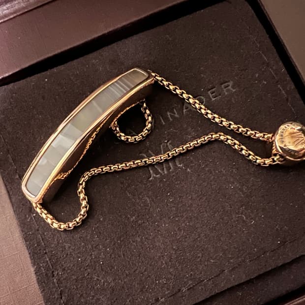 모니카 비나더 자개 팔찌