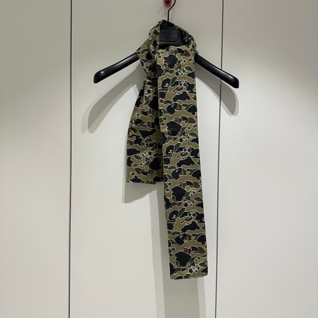 90‘s 베이프 사이키 카모 머플러