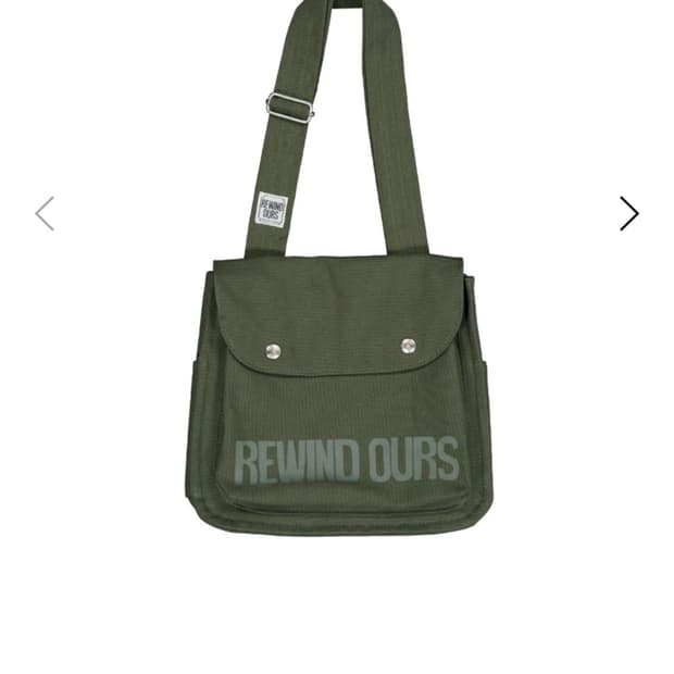 [새제품] 리와인드아워스 메신저백 - 카키