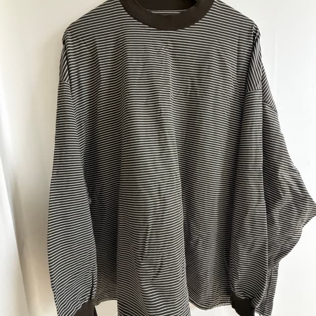 Is-ness 이즈네스 발룬 롱슬리브 L