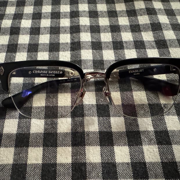 크롬하츠 에바질리스트 블랙/실버 판매