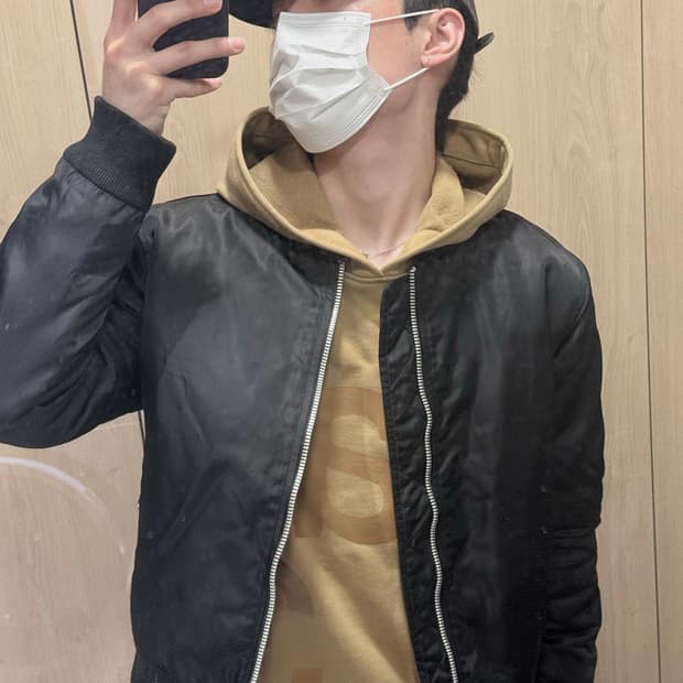 인사일런스 블랙 항공점퍼 봄버 자켓