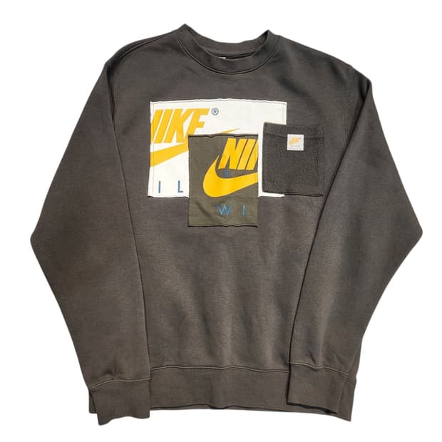 나이키 빅로고패치 맨투맨 (L)