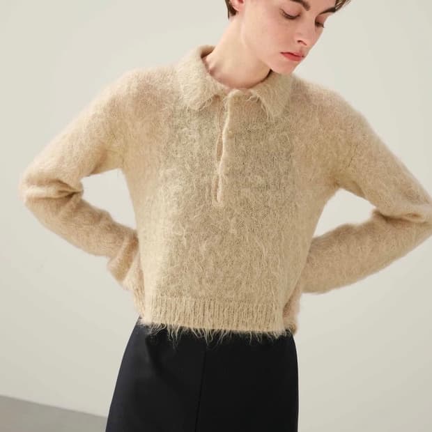 오라리 모헤어 폴로니트 베이지 0사이즈