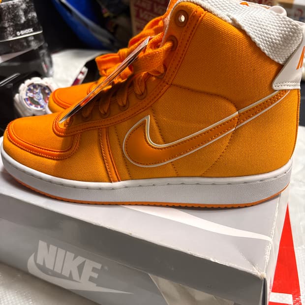 나이키 반달 캔바스 백투더퓨처 레트로 신품