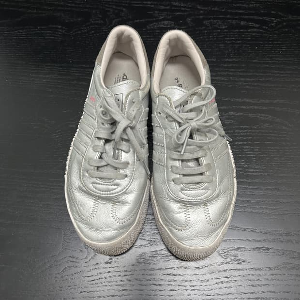 아디다스 삼바 실버