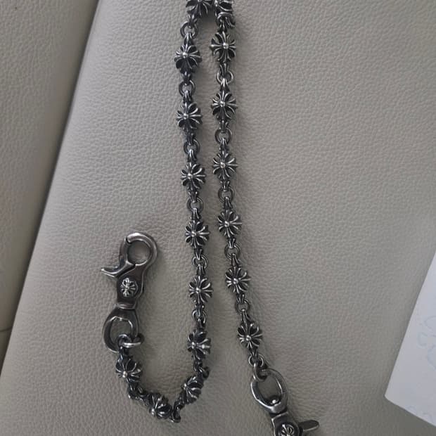 크롬하츠 컷아웃 크로스 더블클립 월렛체인