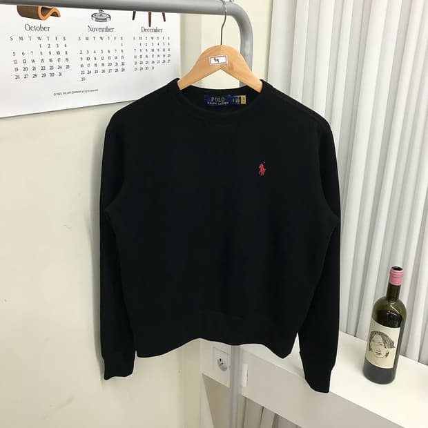 폴로 블랙 기모 맨투맨