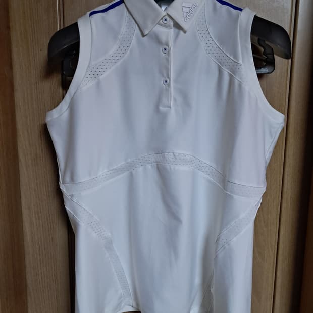 아디다스 민소매티 M