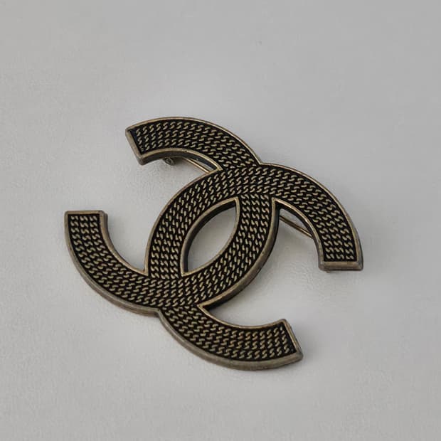 샤넬 정품 빈티지 업사이클링 브로치