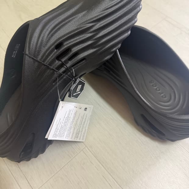 (새상품) 크록스 에코웨이브 280