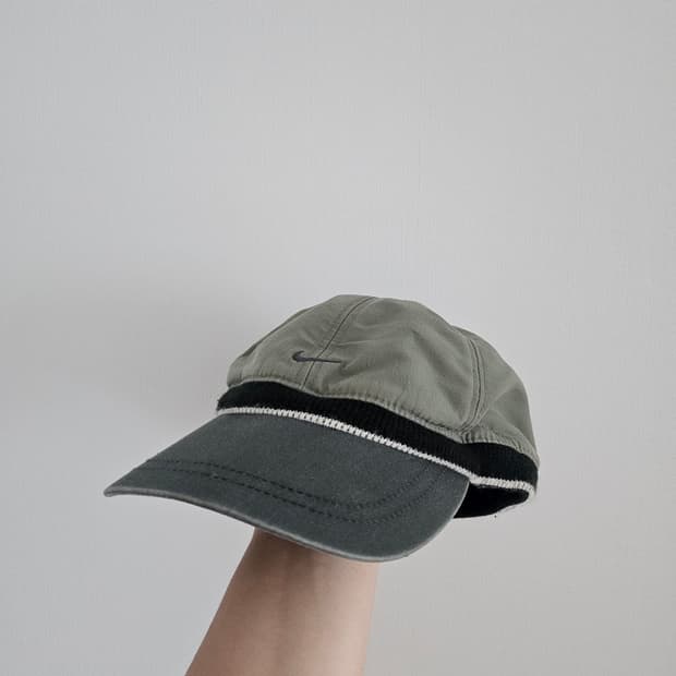 올드 나이키 캡
