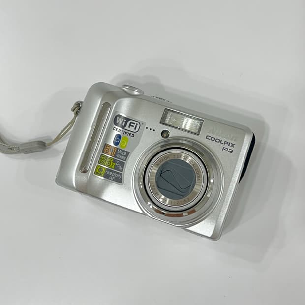 니콘 coolpix 쿨픽스 P2