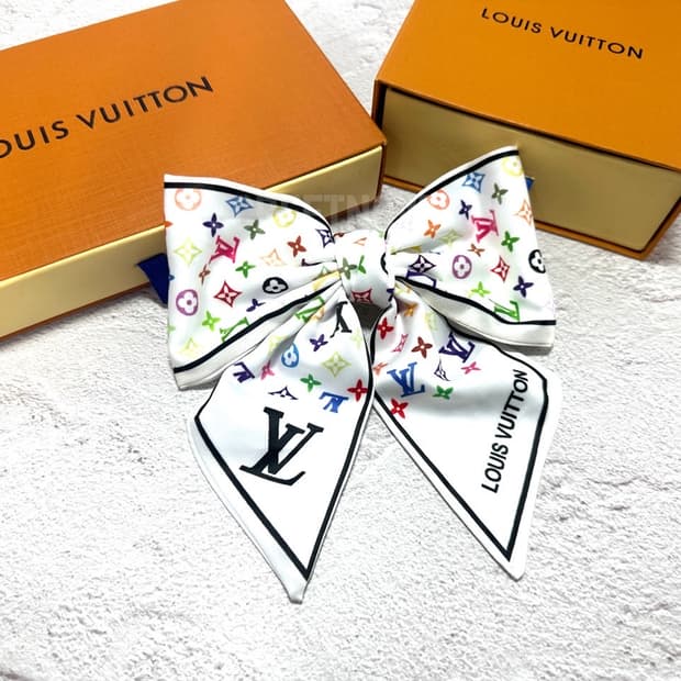 루이비통 화이트 & 멀티컬러 리본 헤어핀